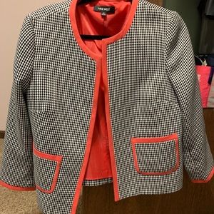 Nine West blazer with coral accents like new